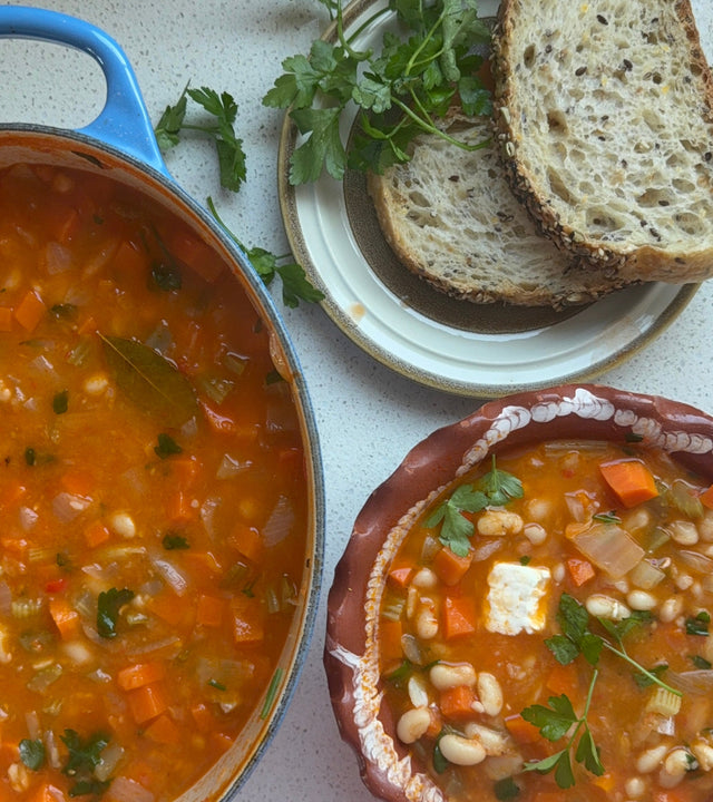 Greek White Bean Soup (Fasolatha) 🇬🇷🥕